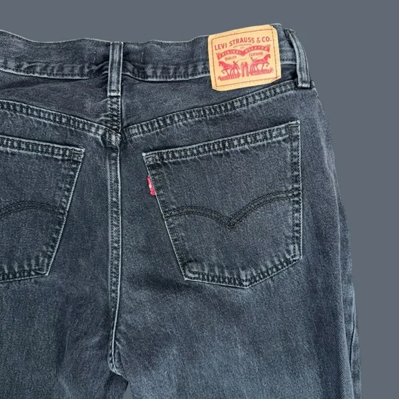 Black Levi’s Low Pro Straight Jeans - Picture 12 of 16